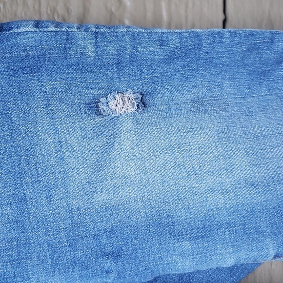 SO Juniors' High Rise Destructed Skinny Jeans 1 - Picture 6 of 12